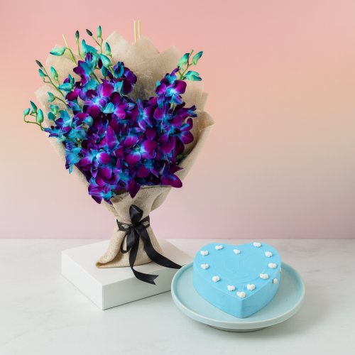 6 Blue Orchids with Half Kg Heart Shape Mint Cake