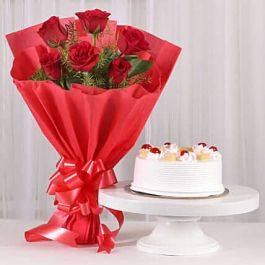 Eggless Pineapple Cake Half Kgs with 6 Red Roses Bunch