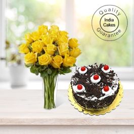 Black Forest Cake 1 Kg with 6 Yellow Roses Bunch