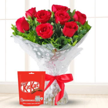 10 Red Roses with KitKat Mini Pack