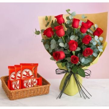 12 Red Roses Bunch And 5 Nestle KitKat
