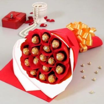 16 Ferrero Rocher Chocolates Bouquet