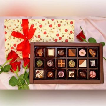 18 Divine Assorted Chocolates