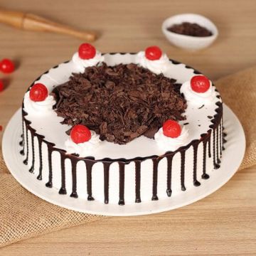 Black Forest Drip Cake 1 Kgs