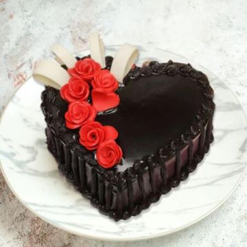 Eggless Choco Rose Premium Cake Half Kg