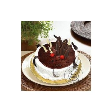 Half Kg Black Current Cake