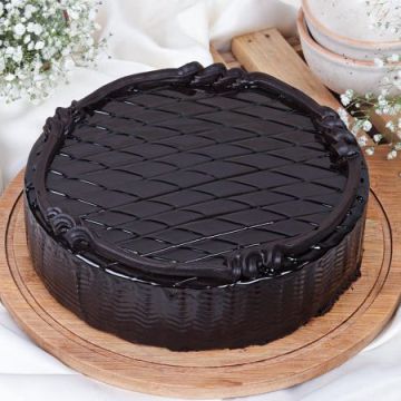 Lenient Chocolate Cake Half Kg