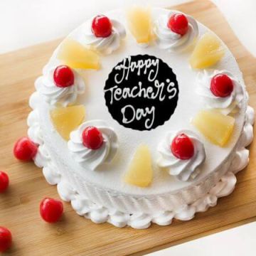 Eggless Mentor Pineapple Teachers Day Cake