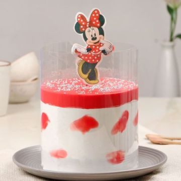 Minnie Mouse Strawberry Pull Me Up Cake 1 Kg