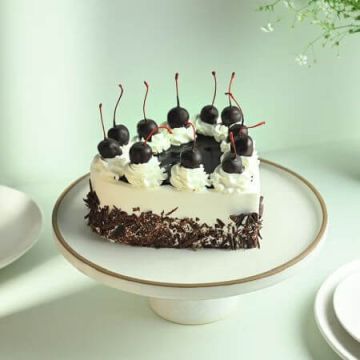 Pleasant Heart Shaped Black Forest Cake Half Kg