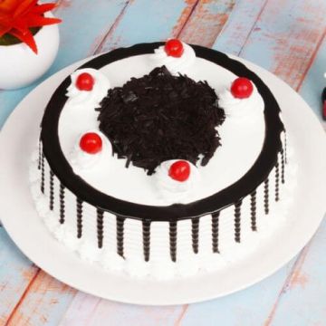 Rich Black Forest Cake 1 Kgs