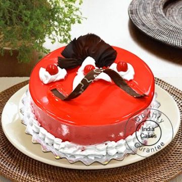 Eggless Strawberry Cake 1 Kg