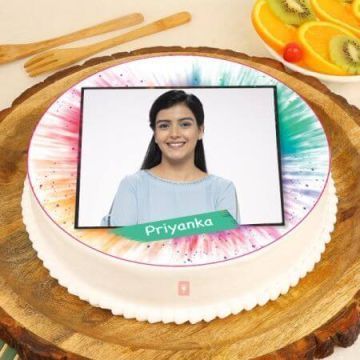 Strawberry Holi Photo Cake Half Kg