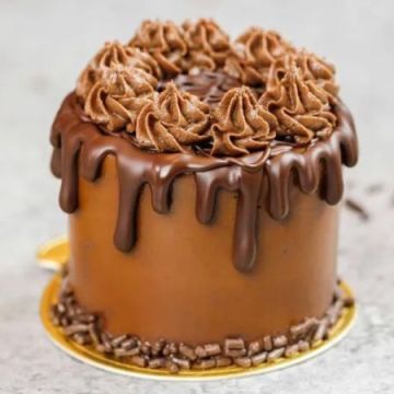 Stunning Chocolate Caramel Mini Cake