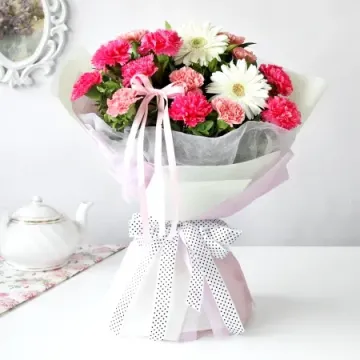 Arrangement of Carnations n Gerberas