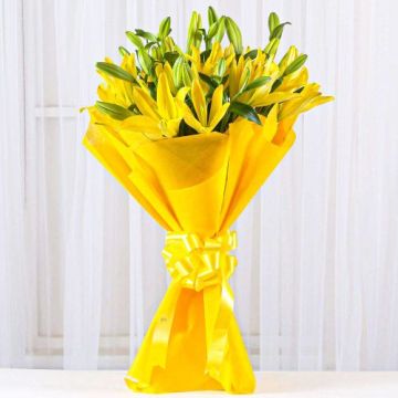 Lovely Asiatic 5 Yellow Lilies Bunch