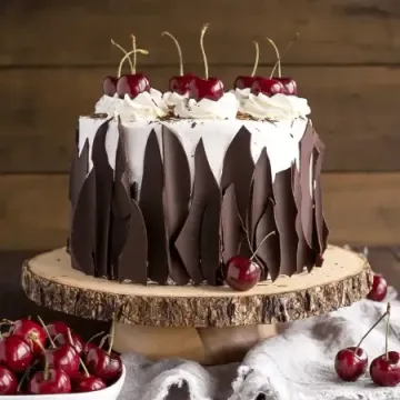 Eggless Paradise Black Forest Cake Half Kg