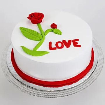 Red Rose Love Vanilla Cake Half Kg