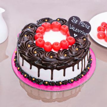 Vday Chocolaty Black Forest Cakes Half Kg