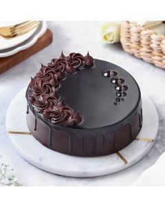 Eggless Tantalizing Chocolate Truffle Cake Half Kg