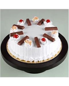 Eggless Kitkat Vanilla Cake Half Kg