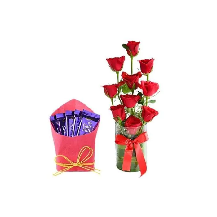 10 Red Roses with 5 Cadbury Dairy Milk Chocolate 10 Red Roses with 5 Cadbury Dairy Milk Chocolate