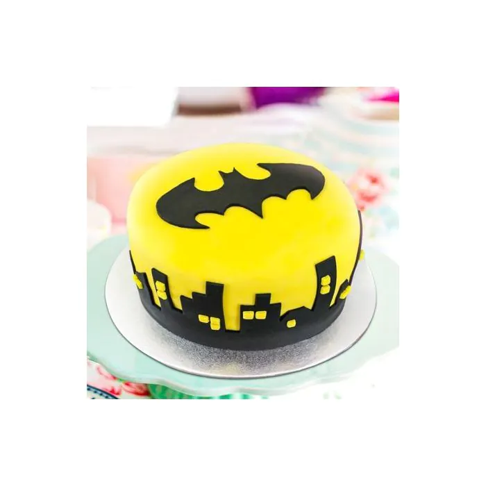 Batman Fondant Cake 1 Kg Batman Fondant Cake 1 Kg