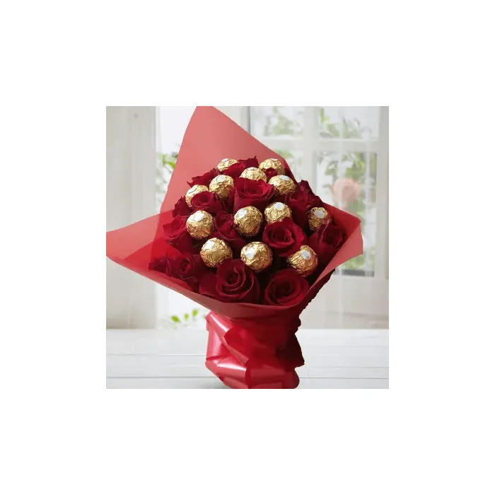 Bouquet of 15 Red Roses and 16 Pcs Ferrero Rocher