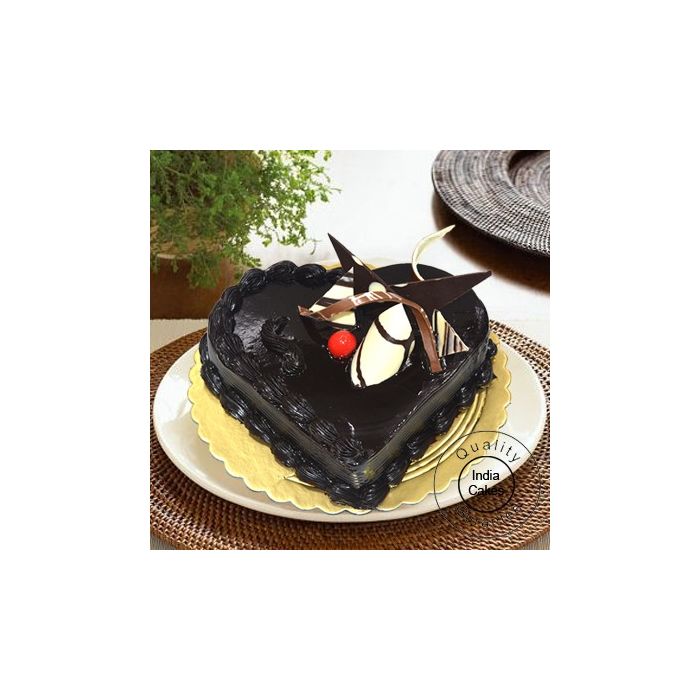 Eggless Chocolate Truffle Cake 1 Kg Heart Shape Eggless Chocolate Truffle Cake 1 Kg Heart Shape