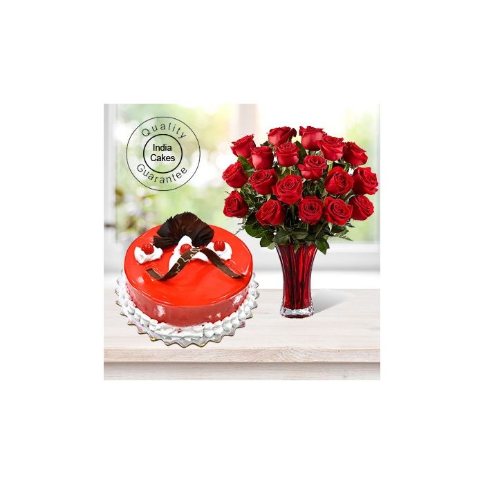 1 Kg Strawberry Cake with 6 Red Roses Bunch 1 Kg Strawberry Cake with 6 Red Roses Bunch