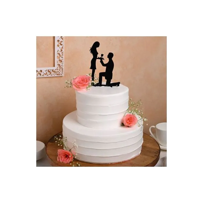 Cool Couple Wedding Cake 2 Kg Cool Couple Wedding Cake 2 Kg