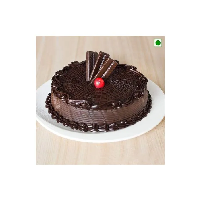Eggless Chocolate Kitkat Cake Half Kg Eggless Chocolate Kitkat Cake Half Kg