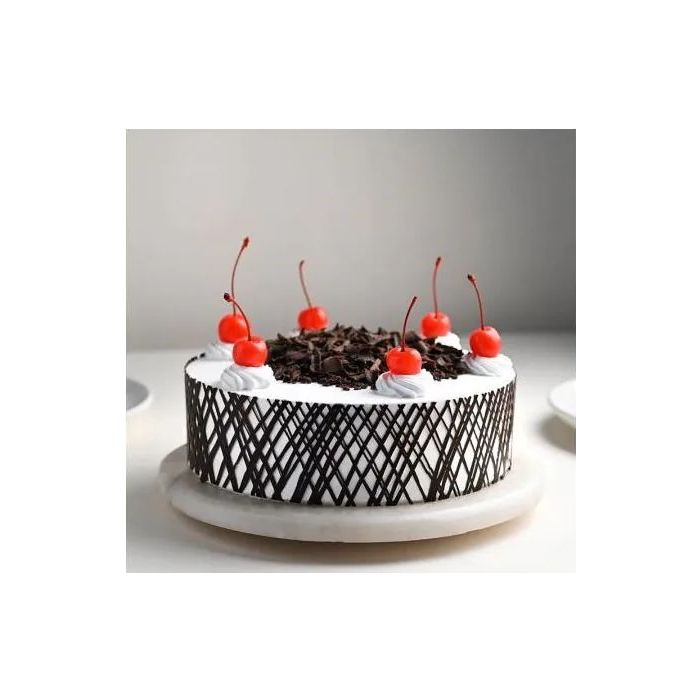 Eggless Luscious Black Forest Cake Half Kg Eggless Luscious Black Forest Cake Half Kg