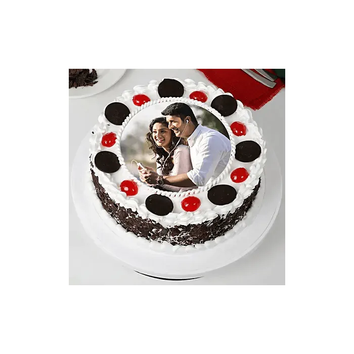 Round Black Forest Photo Cake Half Kgs Round Black Forest Photo Cake Half Kgs