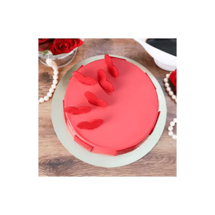 Strawberry Cake with Hearts Half Kgs