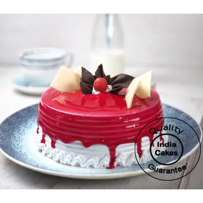 Half Kg Strawberry Cake - Premium Bakery Half Kg Strawberry Cake - Premium Bakery