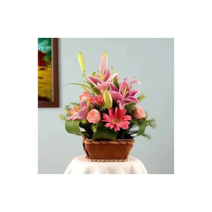 Sumptuous Mix Flowers Basket Sumptuous Mix Flowers Basket