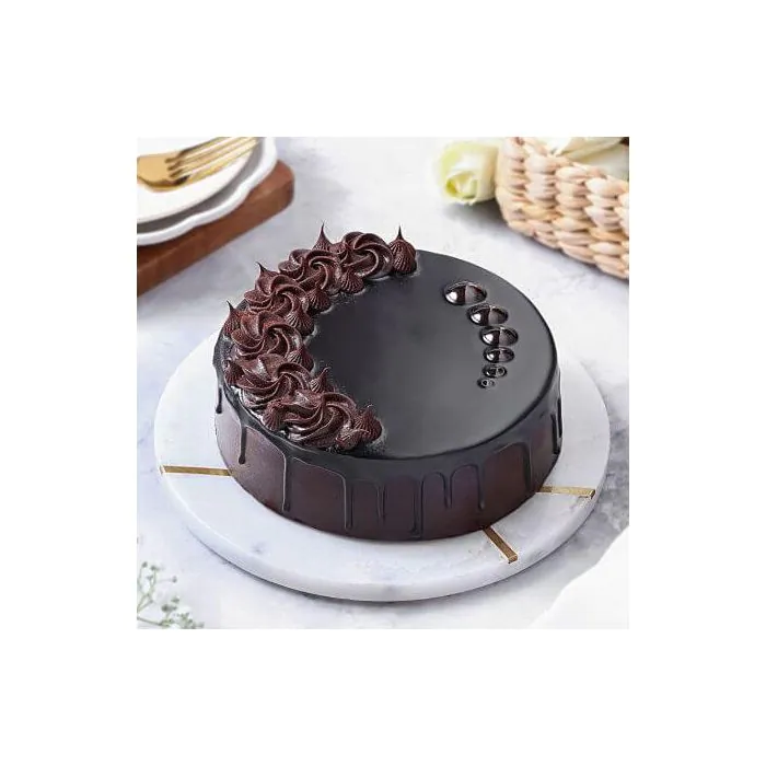 Tantalizing Chocolate Truffle Cake Half Kg Tantalizing Chocolate Truffle Cake Half Kg