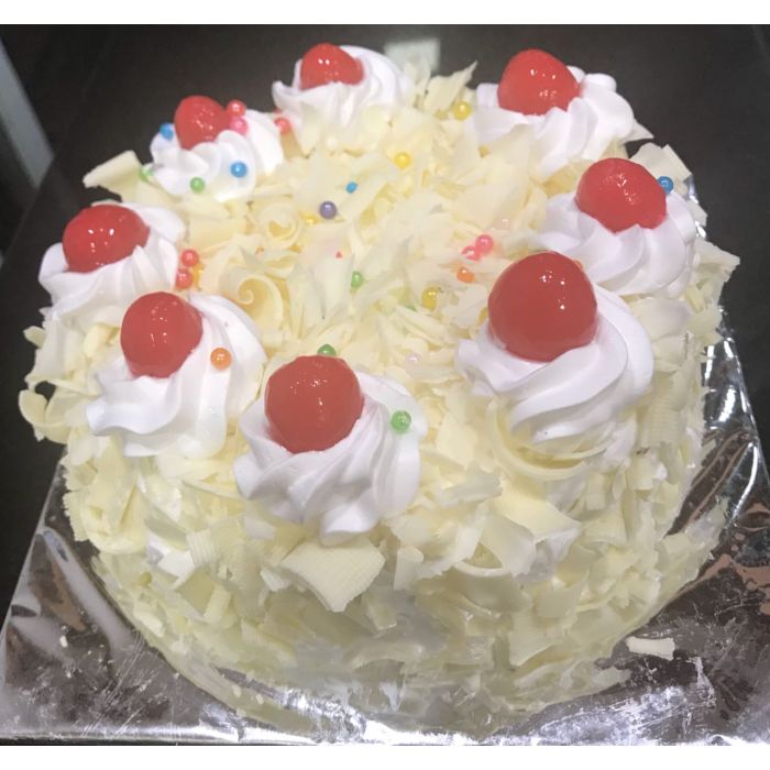 Half Kg White Forest Cake Pune Half Kg White Forest Cake Pune