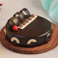 Eggless Utopia Truffle Cake Half Kg thumbnail