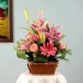 Sumptuous Mix Flowers Basket thumbnail