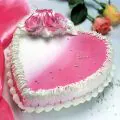 3 Kg Strawberry Cake Heart Shaped With Stand thumbnail