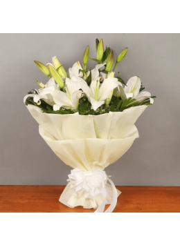 Refined Beauty of 6 White Lilies Bunch