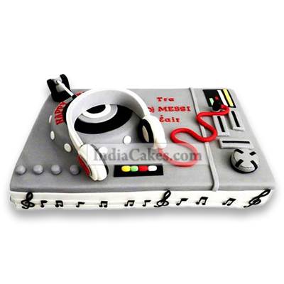 Fondant DJ Special Cake 2.5 Kg