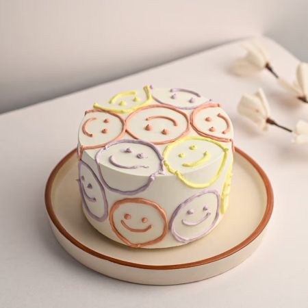 Smily Faces Mini Cake