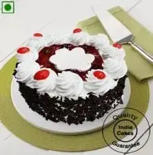 Eggless Half Kg Special Black Forest Cake