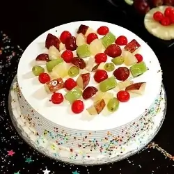 Divine Fresh Fruit Vanilla Cake Half Kg